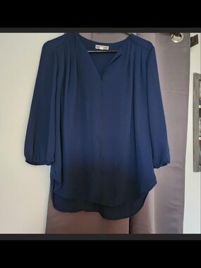 Pleione Navy V-Neck 3/4 Sleeve Blouse